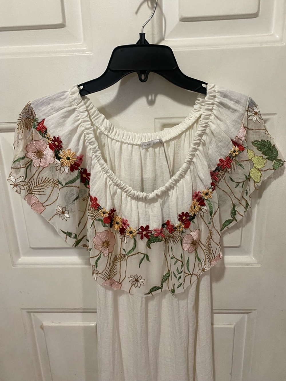 Shyloh Embroidered Off-Shoulder White Maxi Dress Ruffled Neckline Boho Style